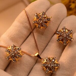 Elegant Gold and Silver Jewelry Set